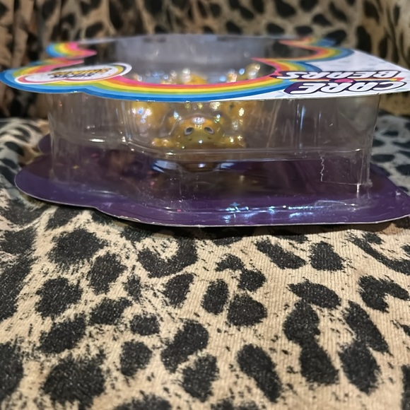 Care Bears Gold and Ruby Collectors set - Picture 6 of 8